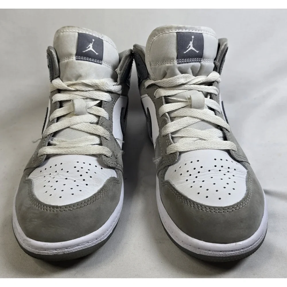 Boys Jordan 1 Mid Light Smoke Grey Youth 2.5Y Shoes Sneaker Nike Air 640734-078